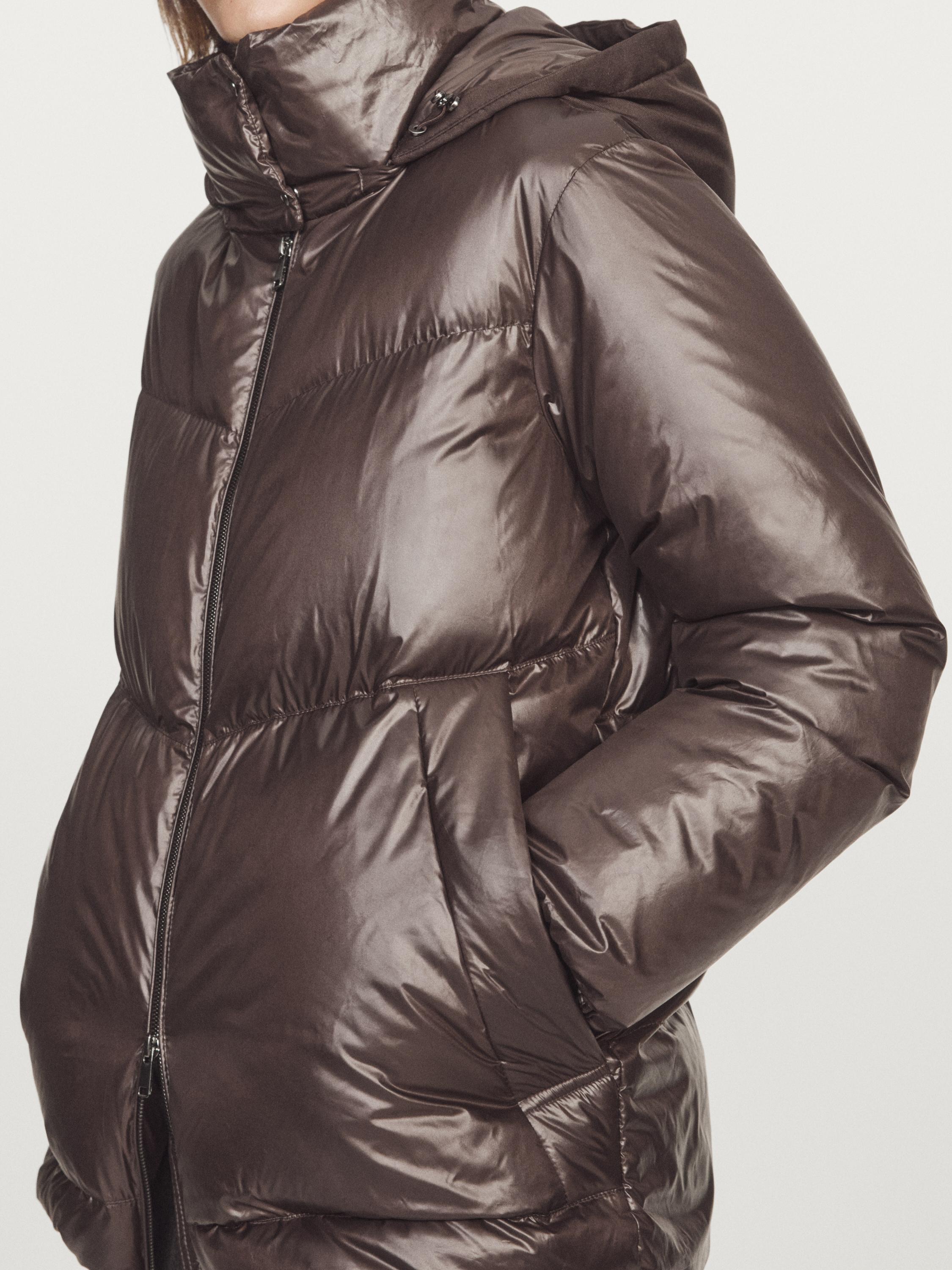 Water-repellent shiny down jacket with detachable hood